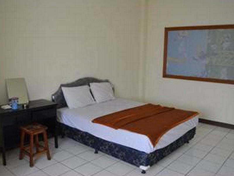 Hotel Mutiara Giacarta Esterno foto